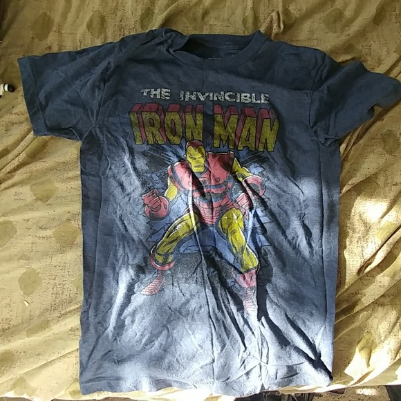 Hot Topic Other - Iron man tshirt